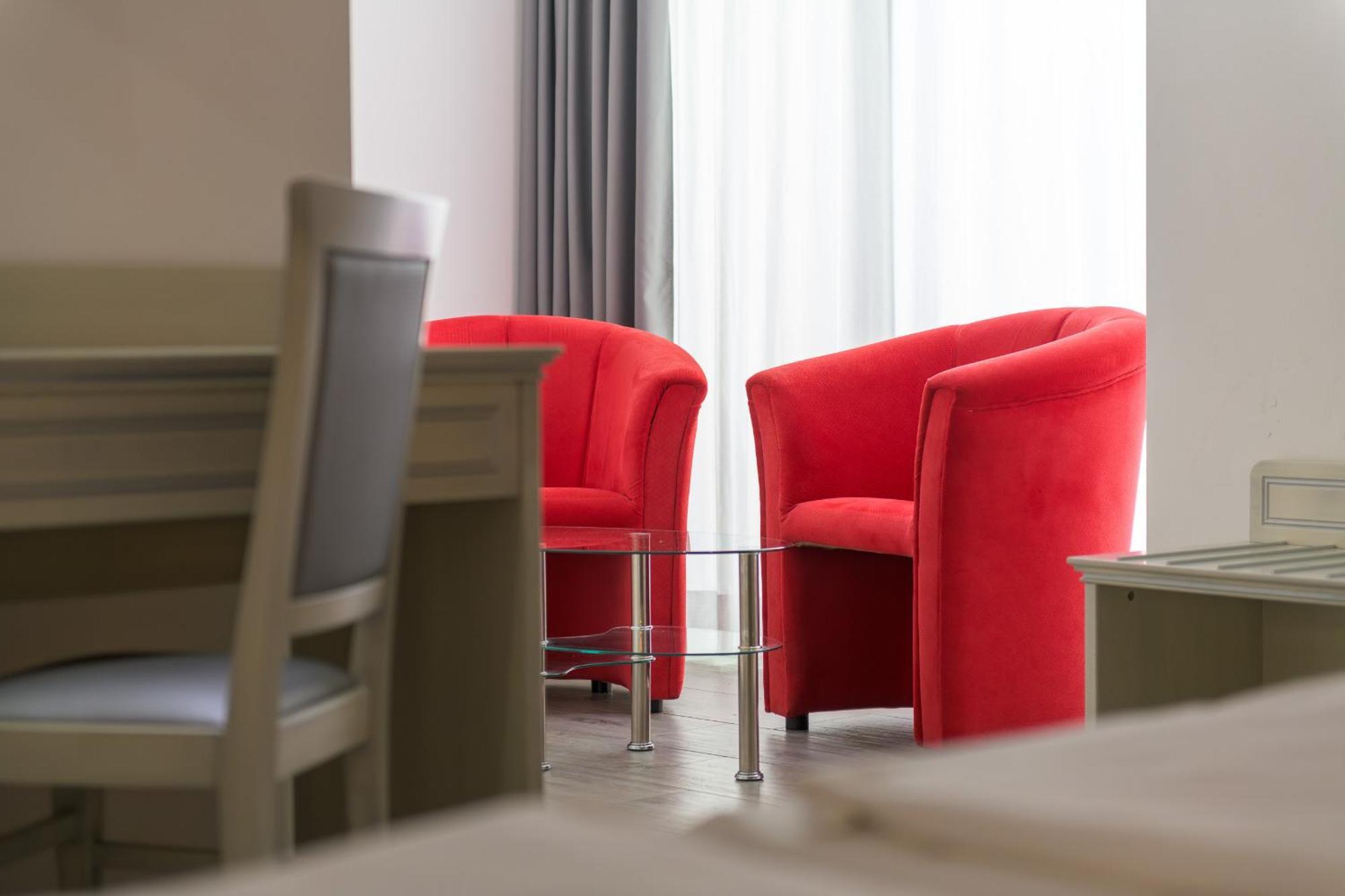 Garda Suite Hotel (Adults Only) ليمونِ سول غاردا المظهر الخارجي الصورة